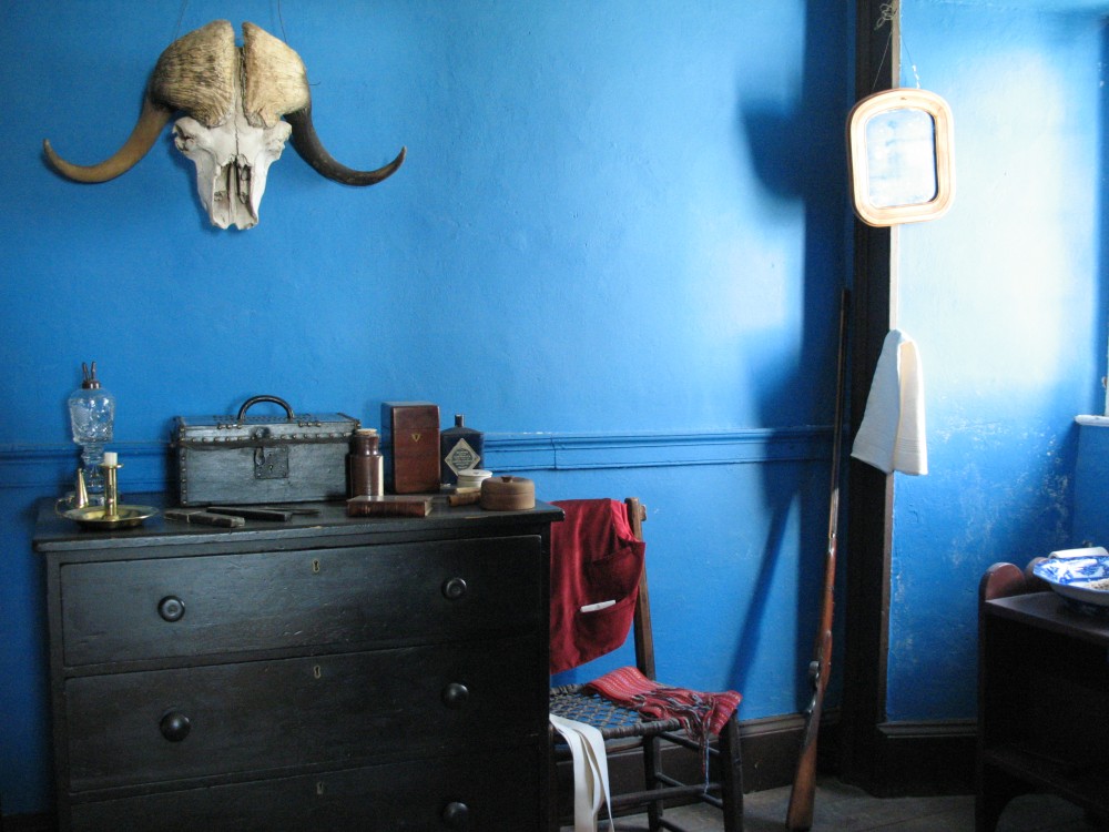 Lower Fort Garry: The Blue Room
